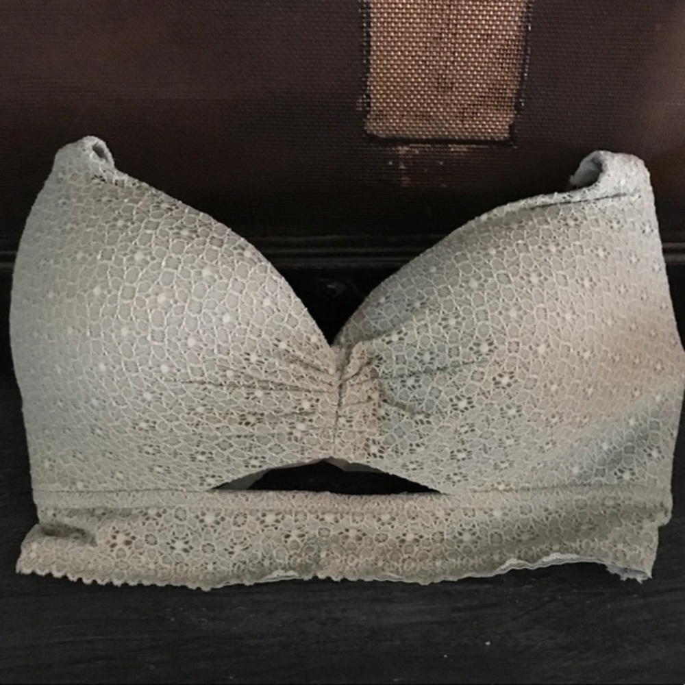 NeW VS Sage Green Padded Bra 32D